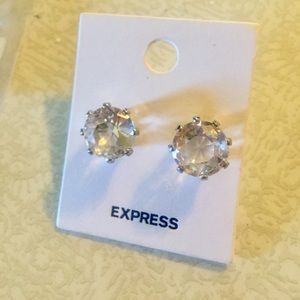 Diamond studs